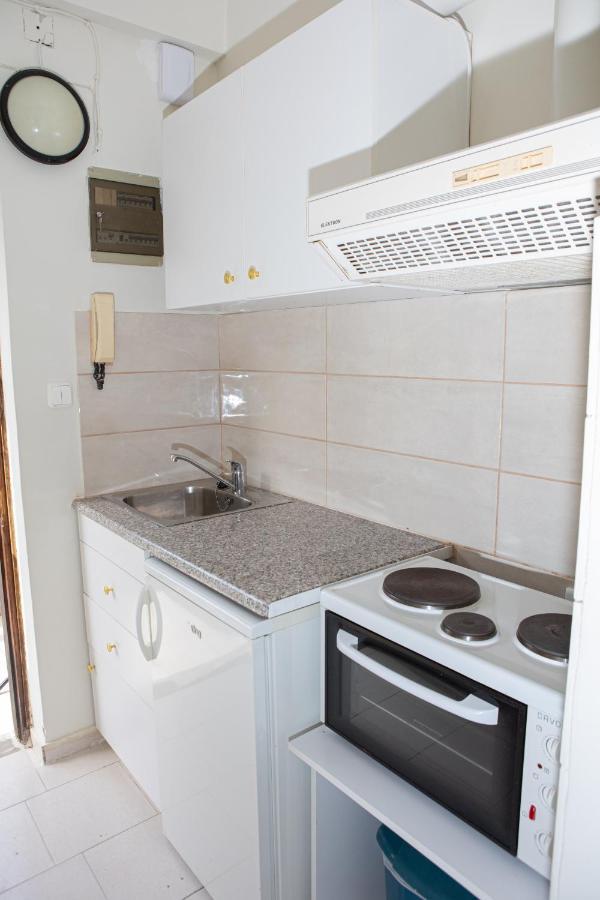 Ronzi Apartments كامينا فورلا المظهر الخارجي الصورة